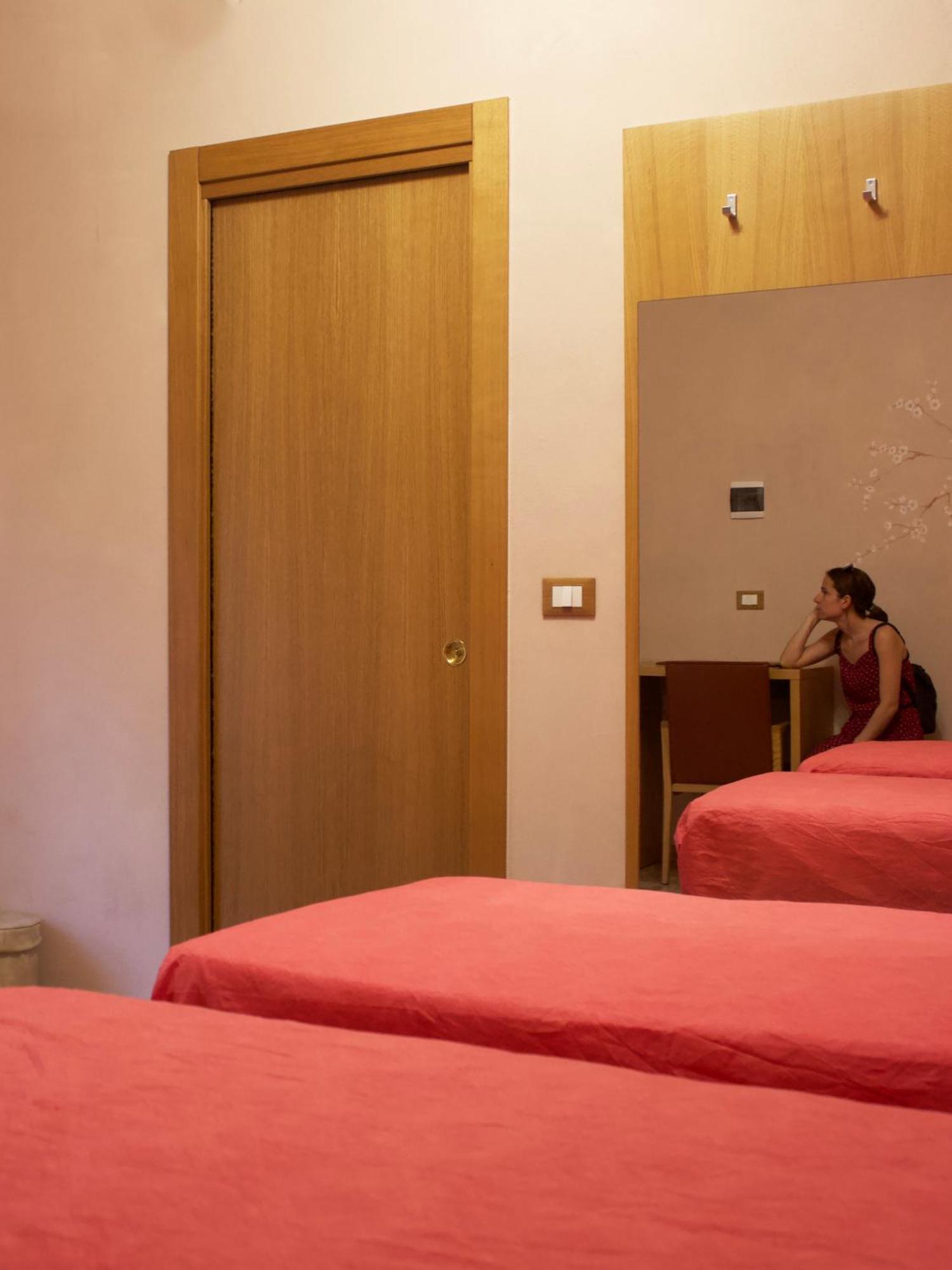 Albergo Giulia Gonzaga Sabbioneta Bagian luar foto