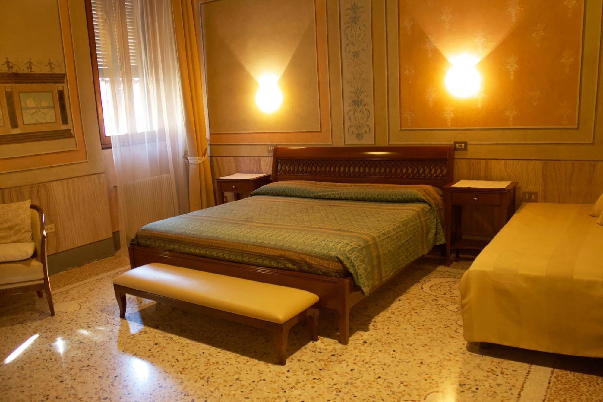 Albergo Giulia Gonzaga Sabbioneta Bagian luar foto